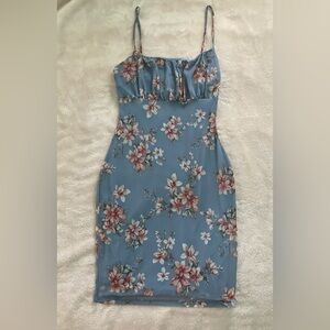 gLARE body on floral vacation mini dress